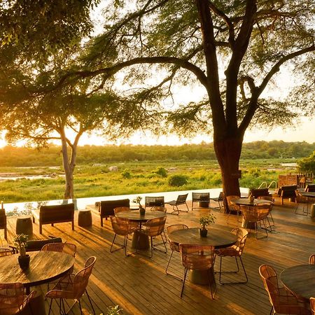 Kruger Gate Hotel Скукуза Екстер'єр фото