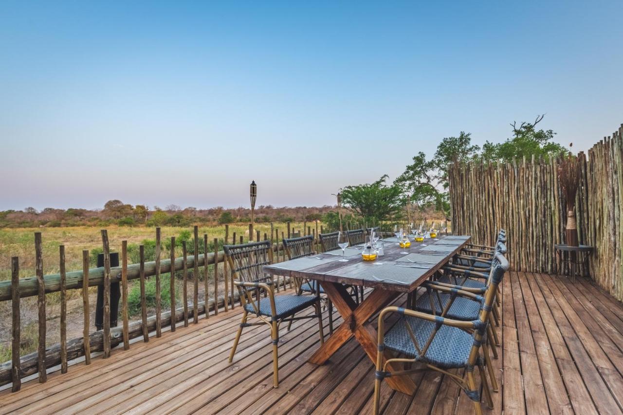 Kruger Gate Hotel Скукуза Екстер'єр фото