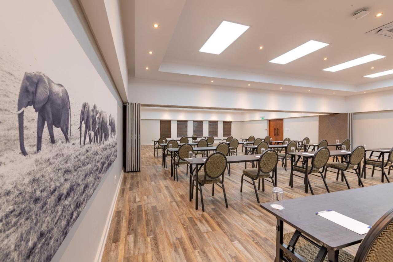 Kruger Gate Hotel Скукуза Екстер'єр фото