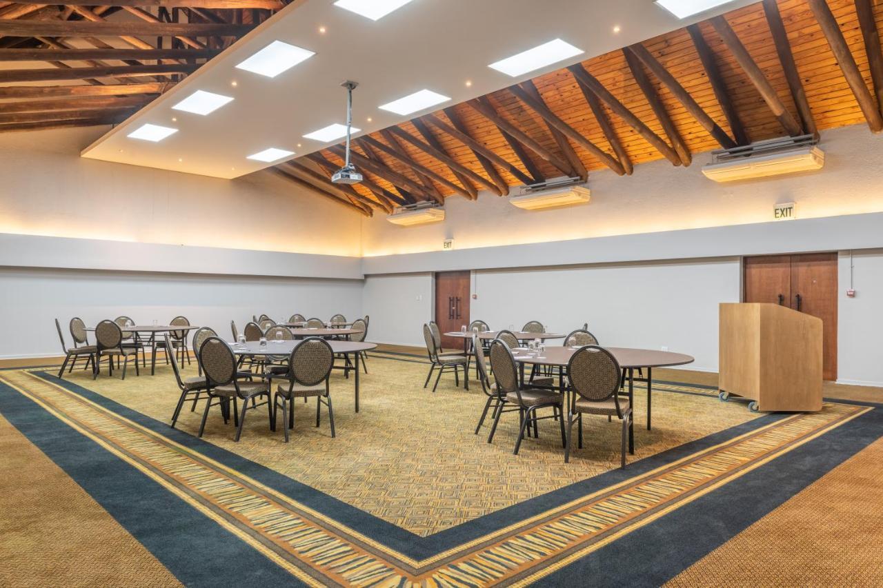 Kruger Gate Hotel Скукуза Екстер'єр фото