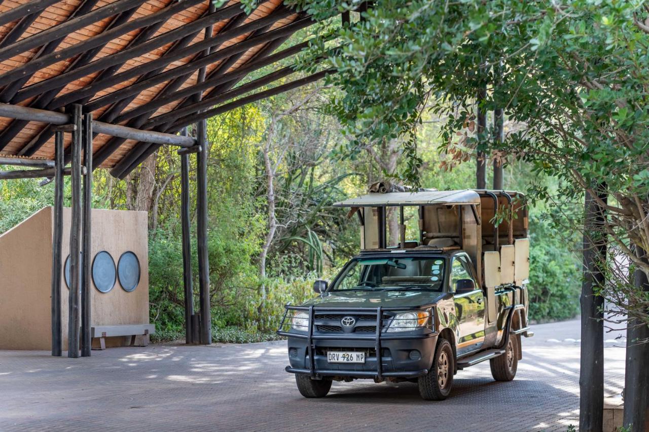 Kruger Gate Hotel Скукуза Екстер'єр фото