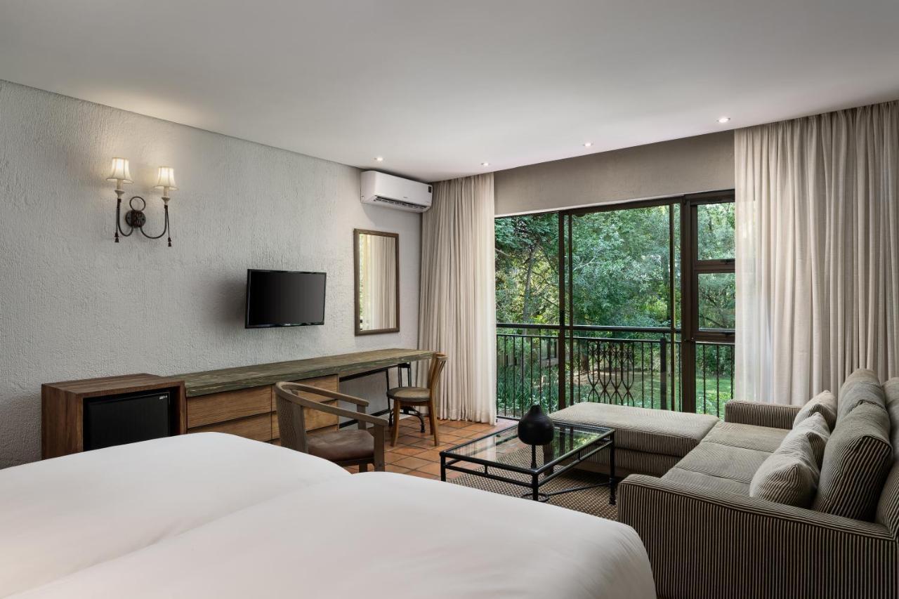 Kruger Gate Hotel Скукуза Екстер'єр фото