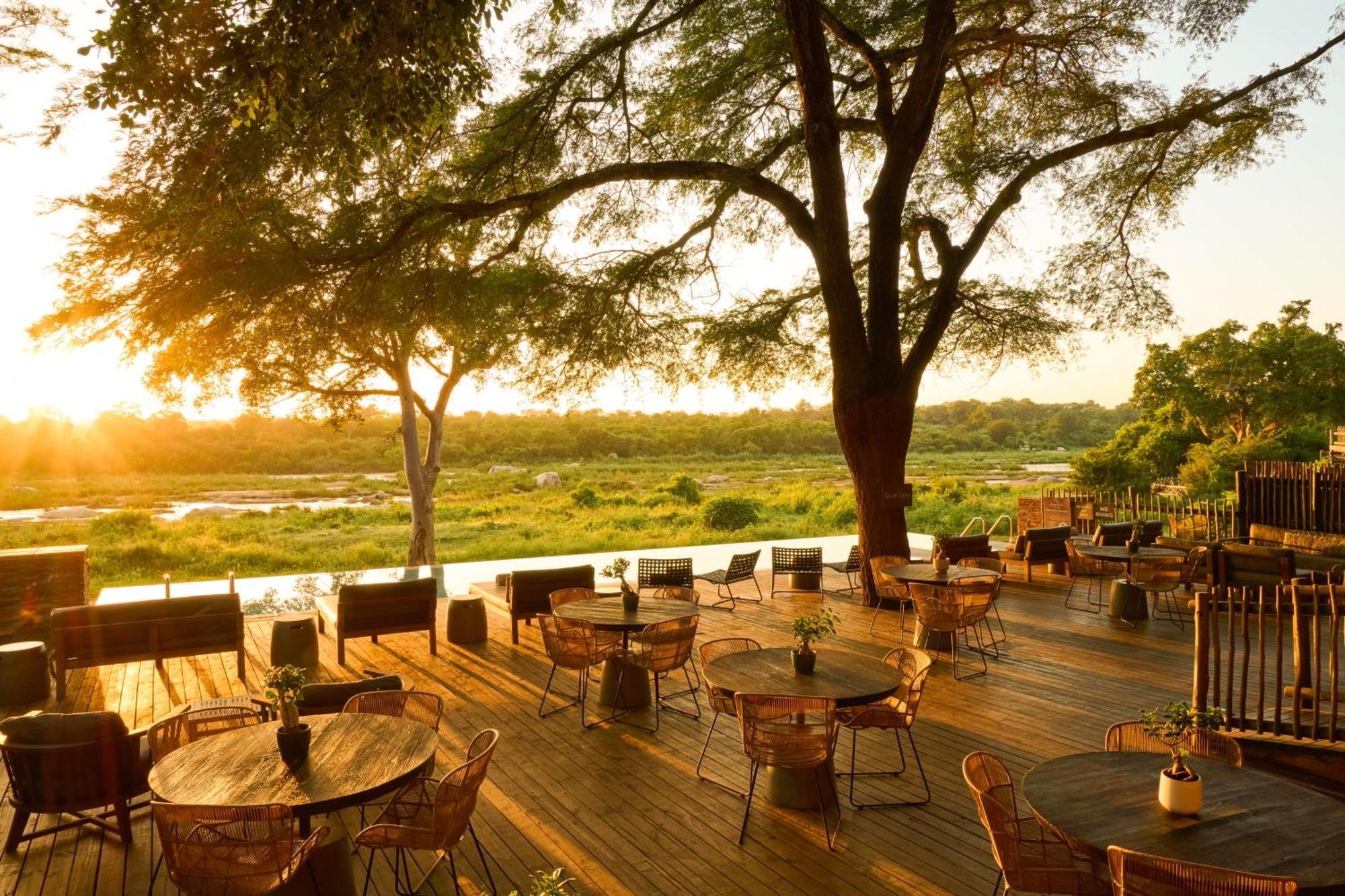 Kruger Gate Hotel Скукуза Екстер'єр фото